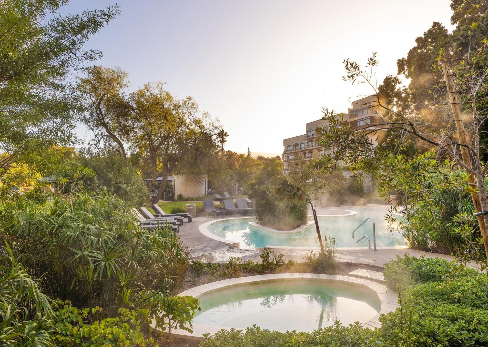 Avalon Springs By Dream Resorts Montagu Extérieur photo