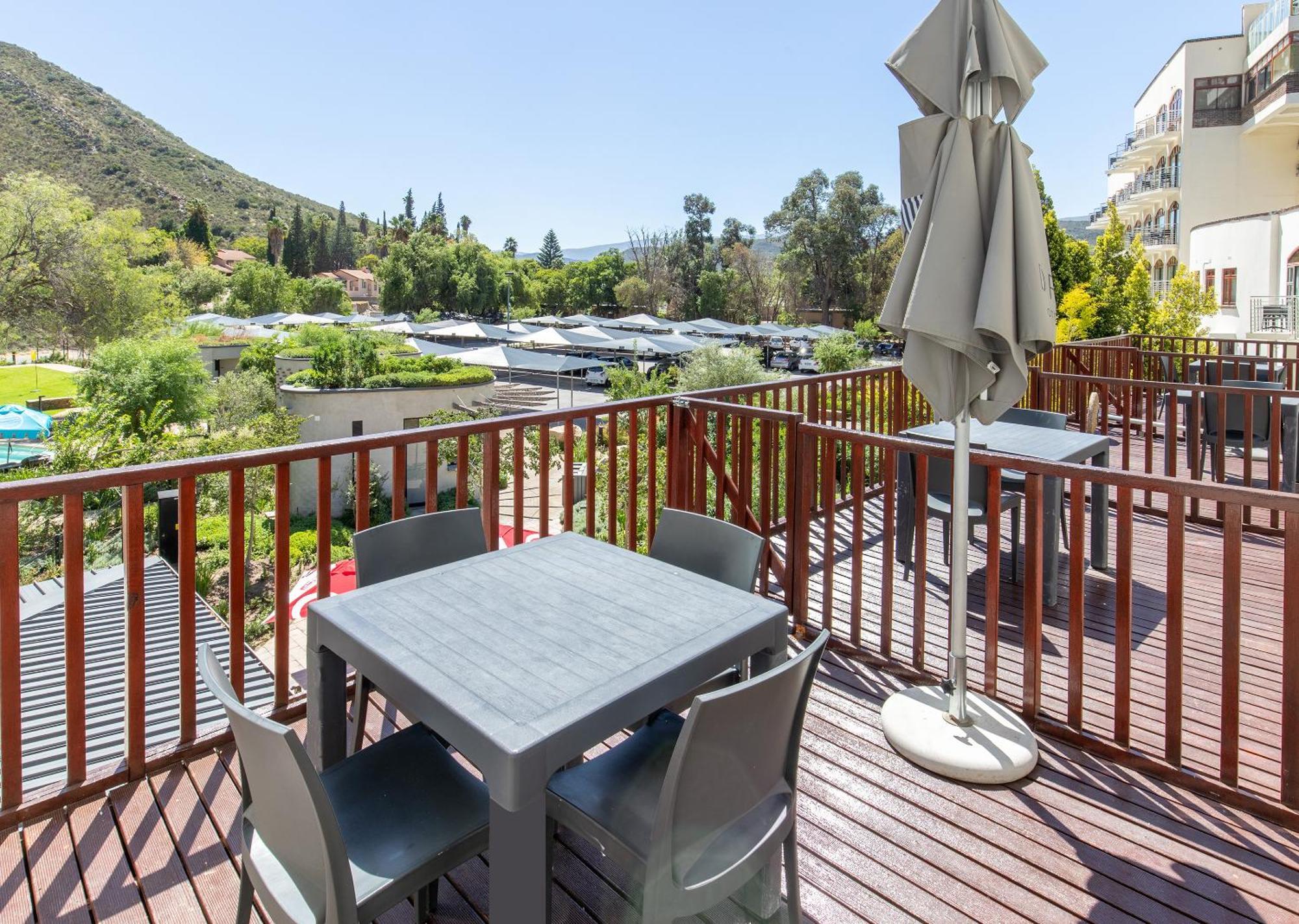 Avalon Springs By Dream Resorts Montagu Extérieur photo
