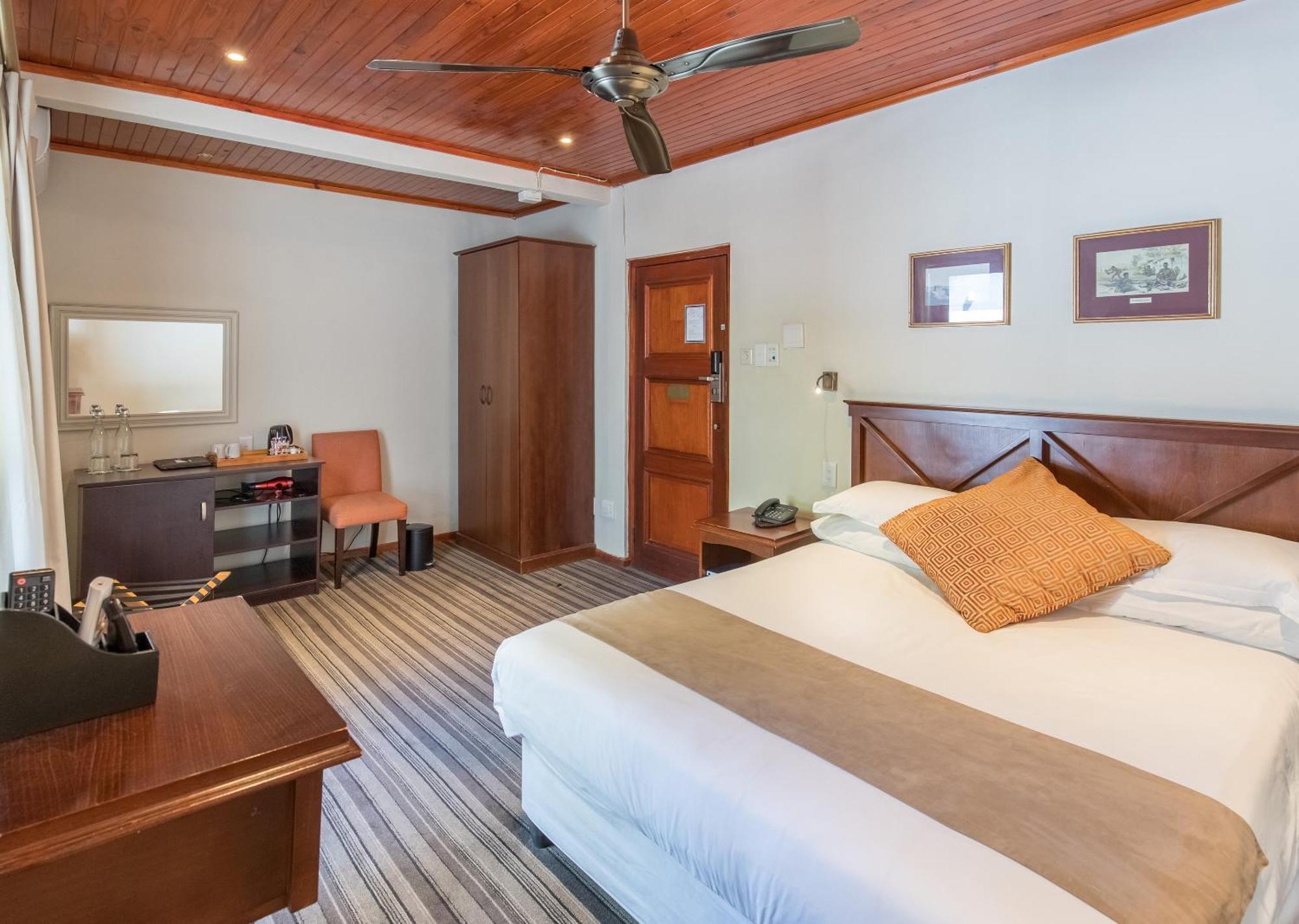 Avalon Springs By Dream Resorts Montagu Extérieur photo