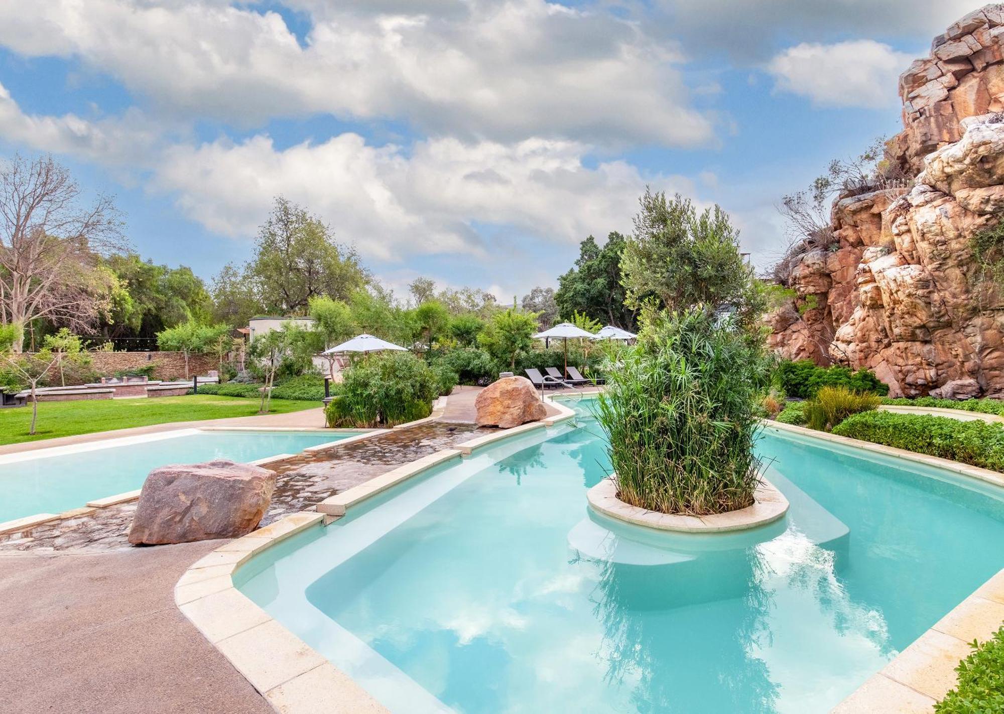 Avalon Springs By Dream Resorts Montagu Extérieur photo