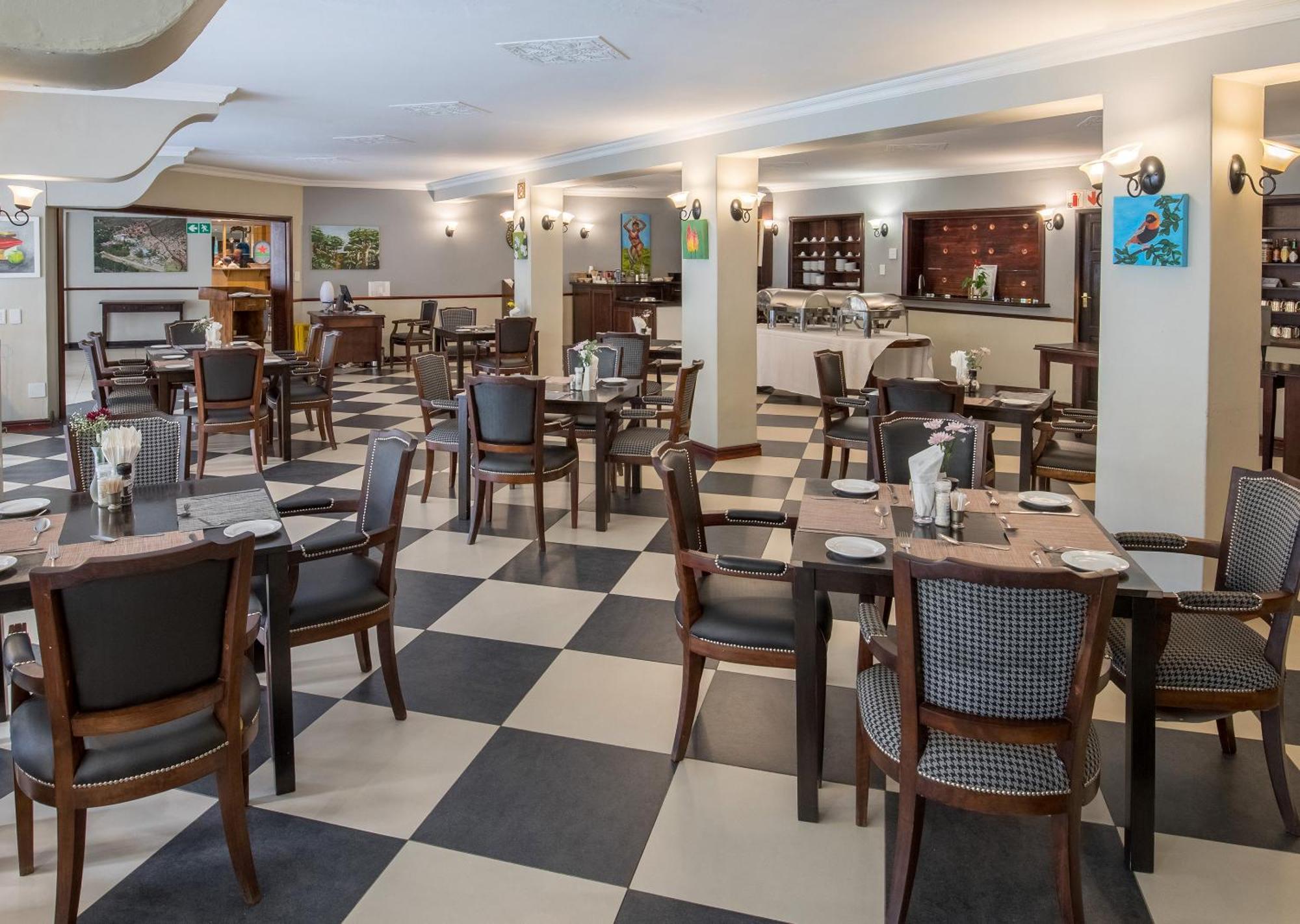 Avalon Springs By Dream Resorts Montagu Extérieur photo
